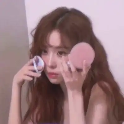 卢浅伽 卢浅伽